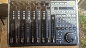 Behringer XTOUCH